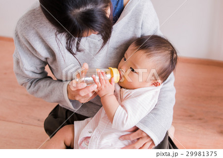 育児 育児 29981375