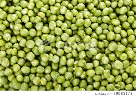 Green peas background Green peas background 29985173