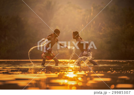 Muay Thai, Thai Boxing in the river, Thailand 29985307