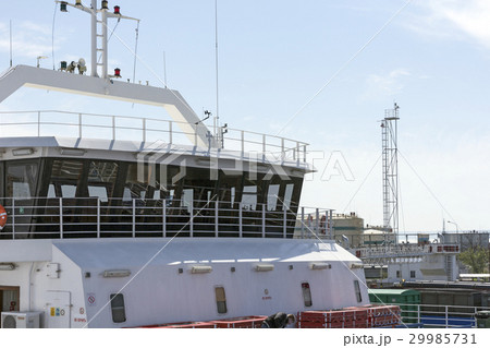 Wheelhouse of the ship with antennas on the mast Wheelhouse of the ship with antennas on the mast 29985731