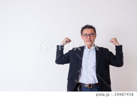 男性のポートレイト 男性のポートレイト 29987458