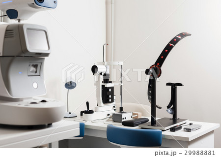 Modern eye testing device standing in the lab 29988881
