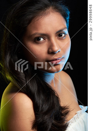 portrait oh hot girl 29998648