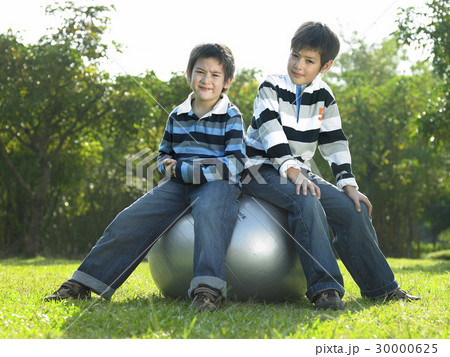 Childhood Childhood 30000625