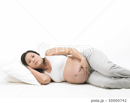 Human Pregnancy 30000742