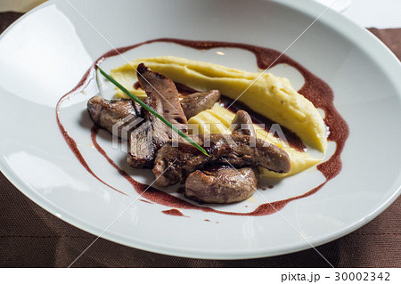 mashed potatoes with Beef tongue mashed potatoes with Beef tongue 30002342