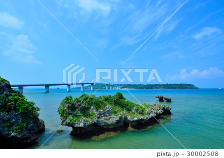 沖縄県 瀬底大橋 沖縄県 瀬底大橋 30002508