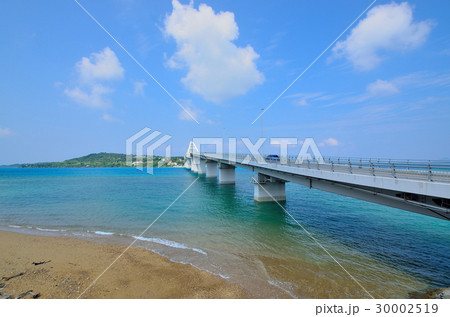 沖縄県 瀬底大橋 沖縄県 瀬底大橋 30002519