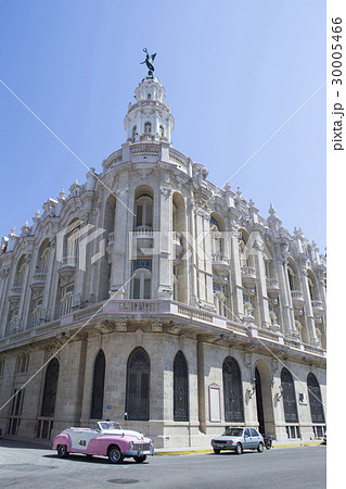 キューバ　ハバナの街並み 30005466