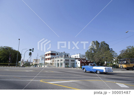 キューバ　ハバナの街並み 30005487