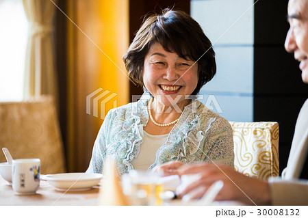 シニア同窓会　ポートレート　女性 30008132