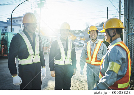 建設現場　朝礼　危険予知活動 30008828