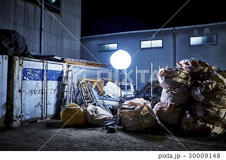 建設現場 資材置き場 夜間 建設現場 資材置き場 夜間 30009148