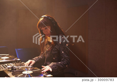 女性DJ 女性DJ 30009783