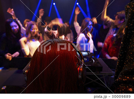 クラブシーン 30009889