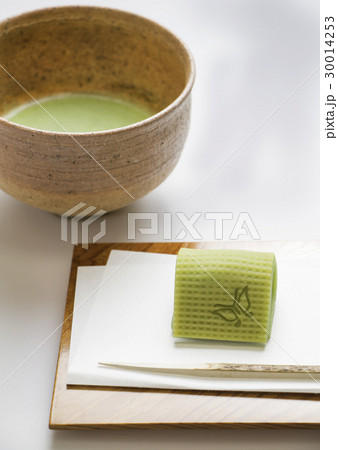 お抹茶と和菓子 30014253
