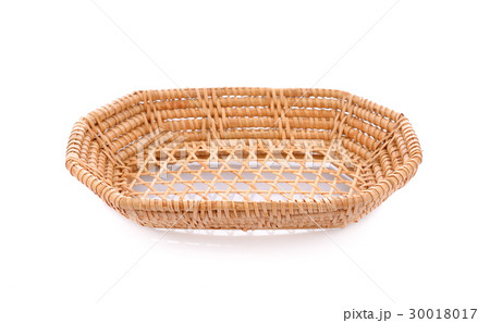 weave wicker basket isolated on white background 30018017