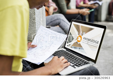 Distance learning online education webpage 30026963