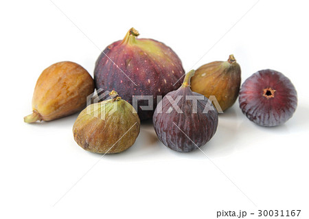 Several varieties of common fig fruits, on white  30031167