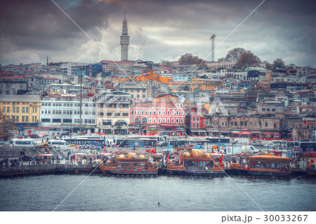 Istanbul is Turkey's largest city 30033267