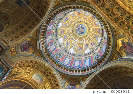 St. Stephen's Basilica in Budapest Hungary St. Stephen's Basilica in Budapest Hungary 30033911