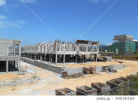 Terrace house under construction 30036580