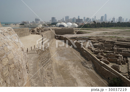 bahrain fort 30037219