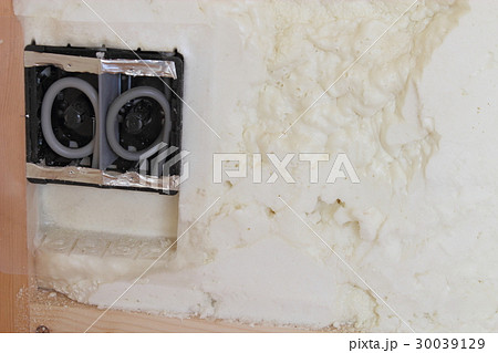 吹き付け断熱材の壁 吹き付け断熱材の壁 30039129