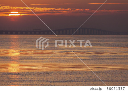 Portugal, Lisbon, Vasco da Gama Bridge 30051537