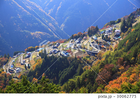 秋の下栗の里　長野県飯田市　遠山郷 30062775