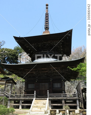 桜川市の雨引観音にある多宝塔 30066442