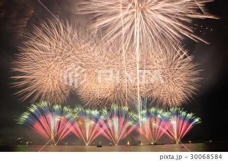 花火 花火 30068584