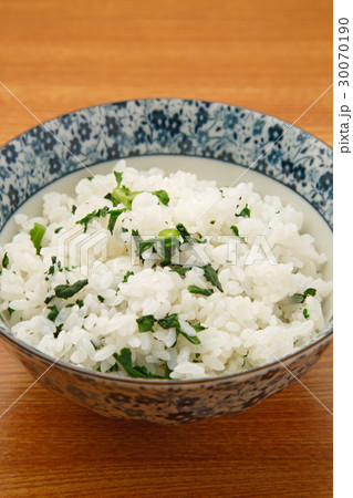 春菊の混ぜご飯 30070190