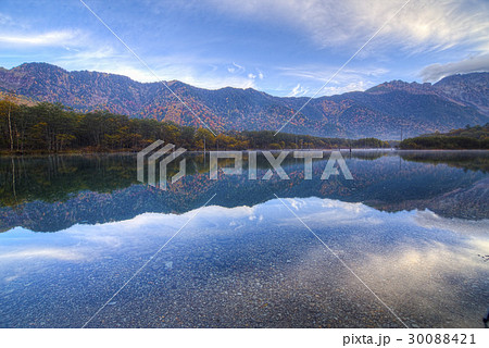 kamikouchi autumn season in nagano 30088421