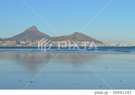 南アフリカ、ケープタウン港とテーブルマウンテン 南アフリカ、ケープタウン港とテーブルマウンテン 30091292