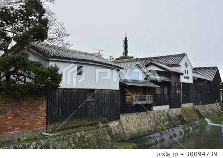 【和歌山県　湯浅】大仙堀の町並み 30094739