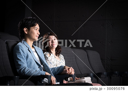 デート(映画館) デート(映画館) 30095076