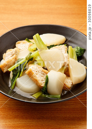 カブと油揚げの煮しめ カブと油揚げの煮しめ 30098819