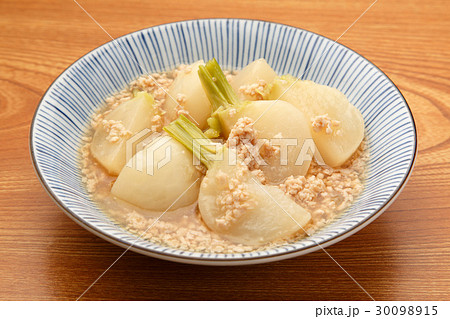 蕪の鶏そぼろ煮 30098915