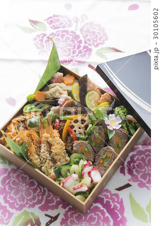 桜のお花見弁当 桜のお花見弁当 30105602