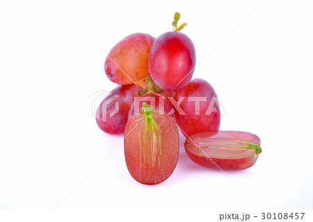 grapes isolated on white background 30108457