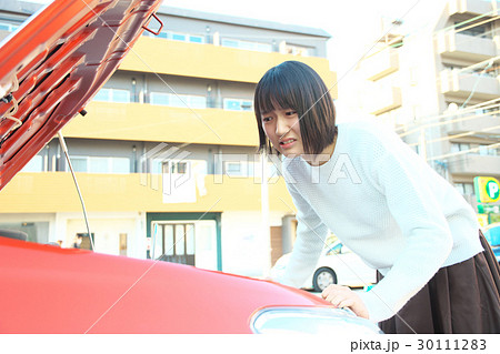 自動車トラブル 30111283