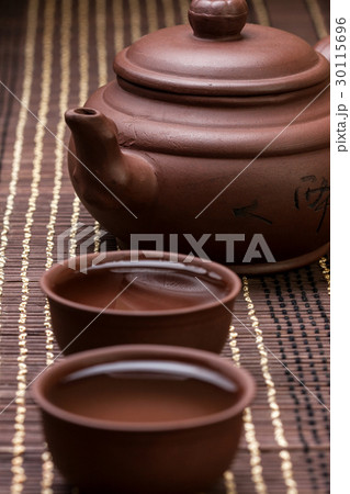 ceramic teapot and two cups 30115696