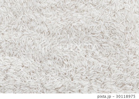 scattered raw rice background 30118975