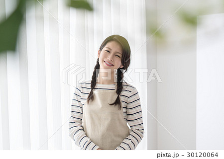 若い主婦　ライフスタイル 30120064