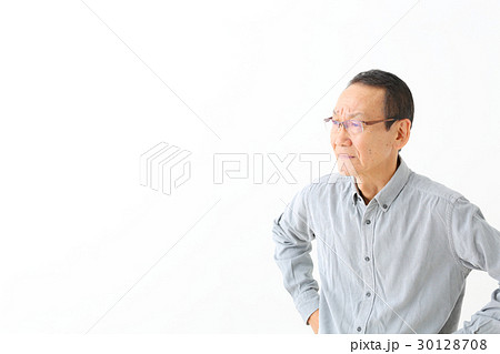 怒る老人 30128708