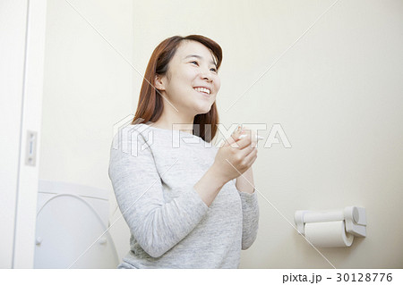 妊娠検査 30128776