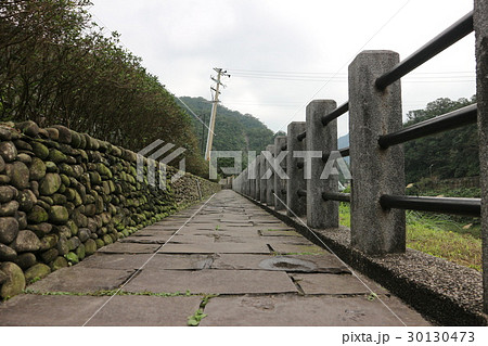 park of pathway 30130473