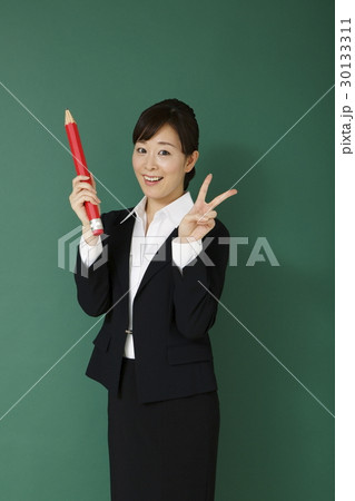 女性教師イメージ　　 30133311