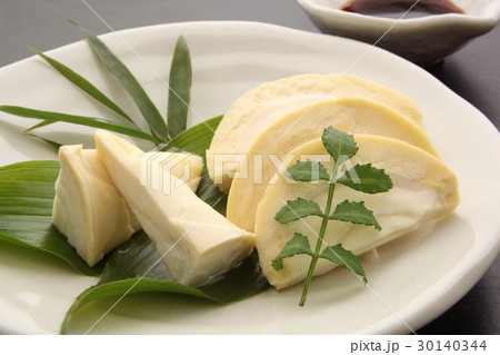 タケノコの刺身 30140344